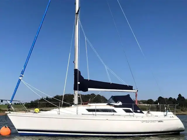 Beneteau First 305