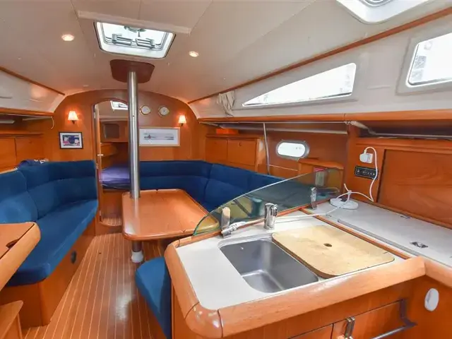 Jeanneau Sun Odyssey 35