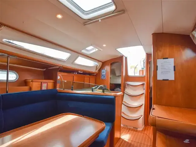 Jeanneau Sun Odyssey 35