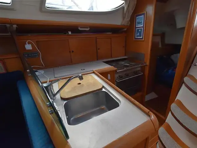 Jeanneau Sun Odyssey 35