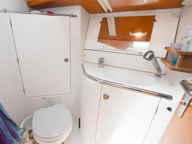 Jeanneau Sun Odyssey 35