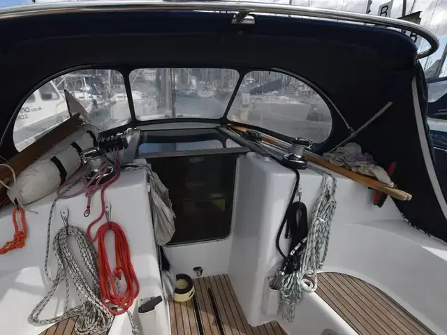 Jeanneau Sun Odyssey 35