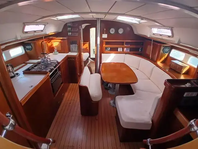 Beneteau Oceanis Clipper 411