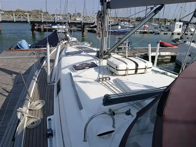 Beneteau Oceanis Clipper 411