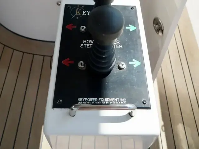 Ocean Alexander 74'