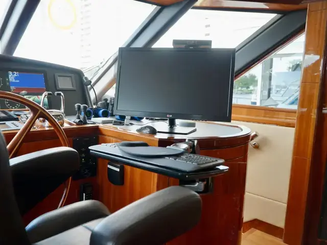 Ocean Alexander 74'