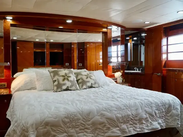 Ocean Alexander 74'