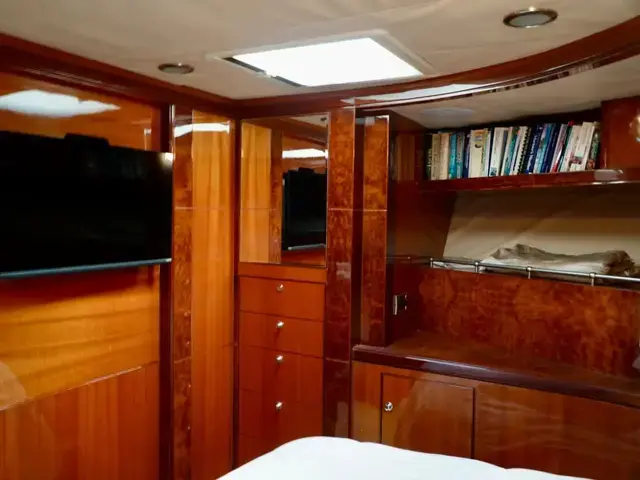 Ocean Alexander 74'