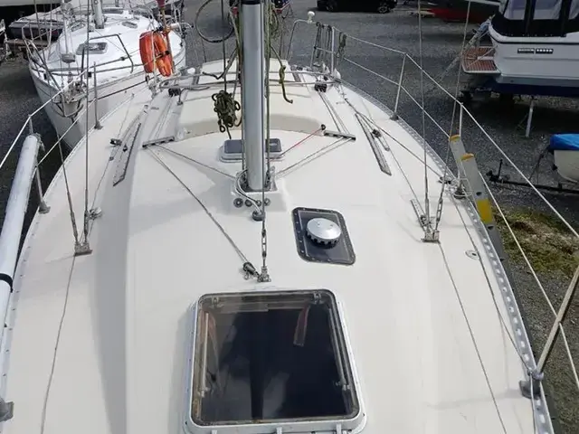 Beneteau First 28