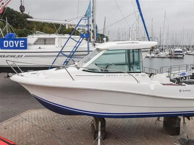 Jeanneau Merry Fisher 585