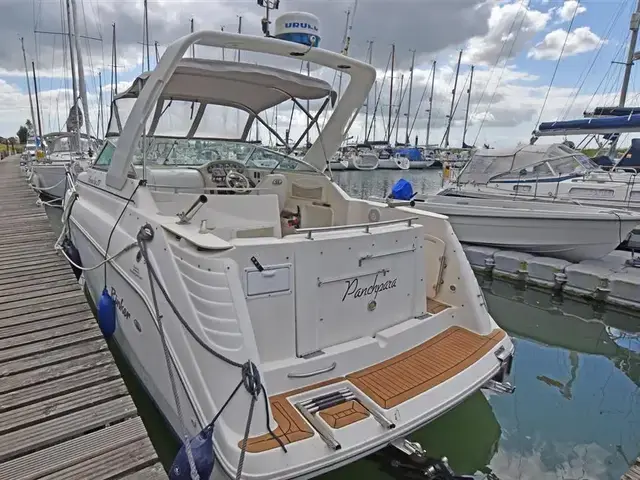 Rinker Fiesta Vee 270