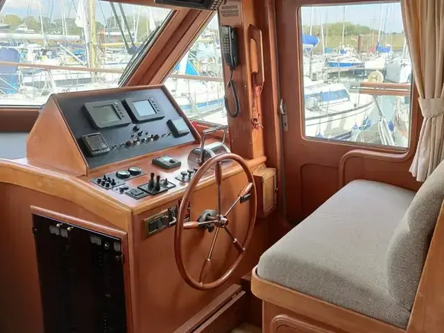 Trader 535 Signature