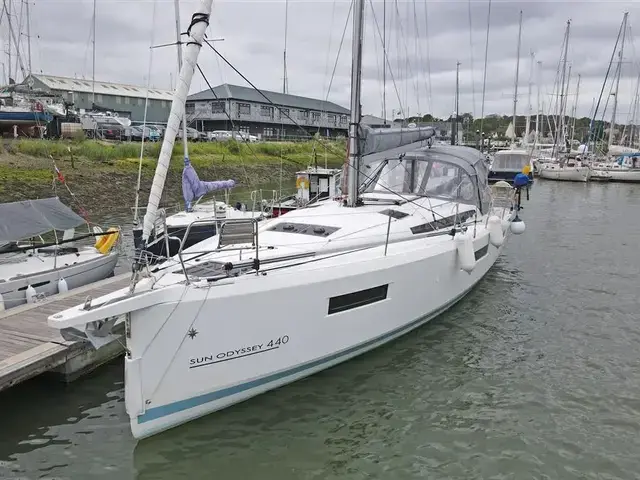 Jeanneau Sun Odyssey 440