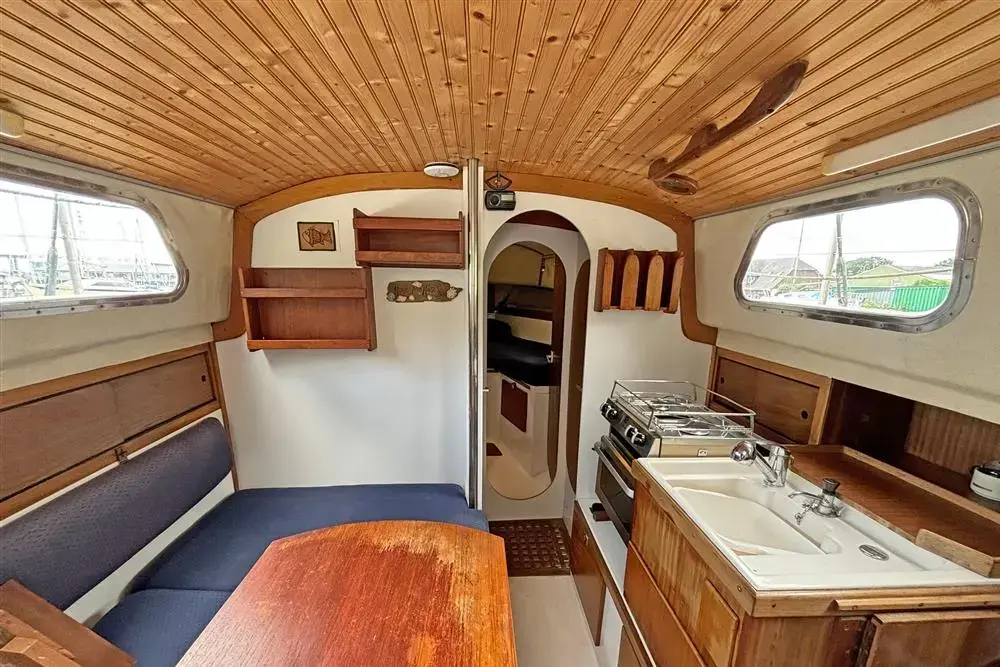 1976 Westerly pentland 32