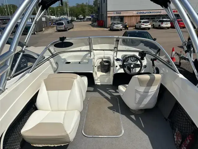 Bayliner 175 Bowrider