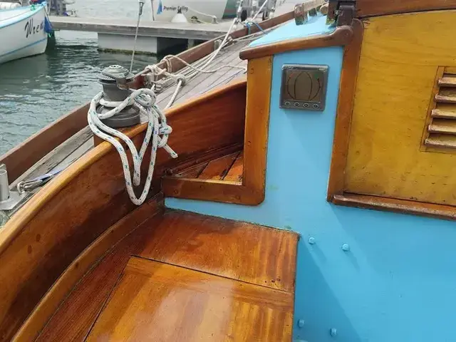 Harrison Butler Sloop 30