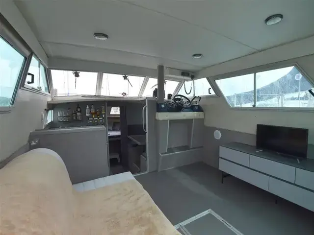 Fairline Sedan 32