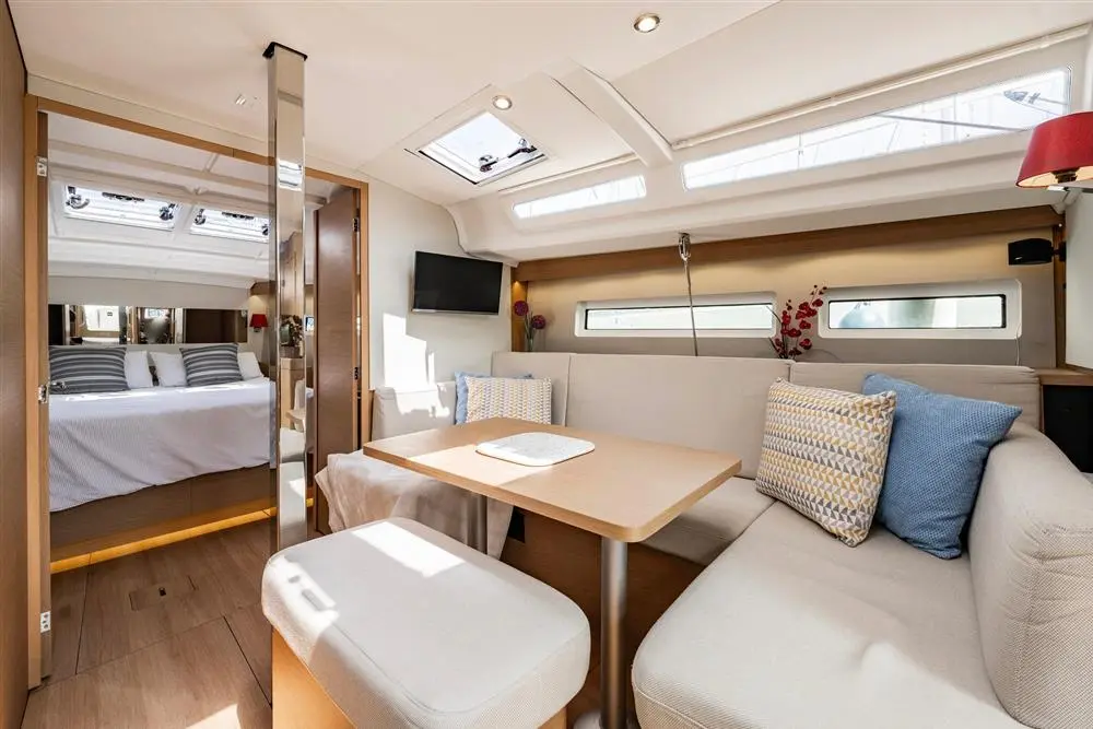 2018 Jeanneau sun odyssey 440