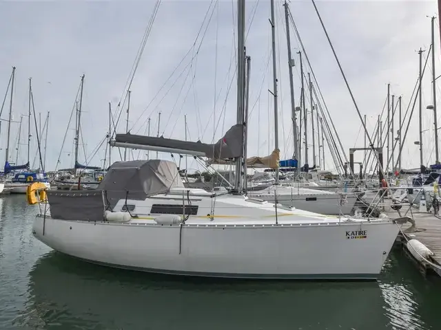 Beneteau First 285