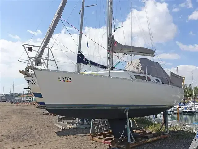 Beneteau First 285