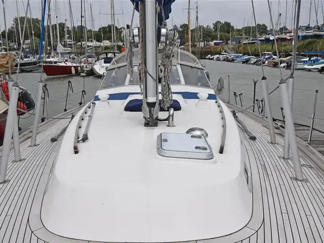 Hallberg Rassy 39