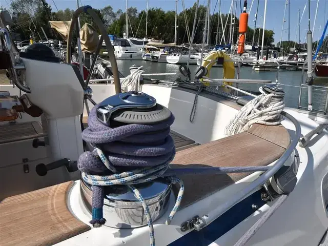 Hallberg Rassy 39