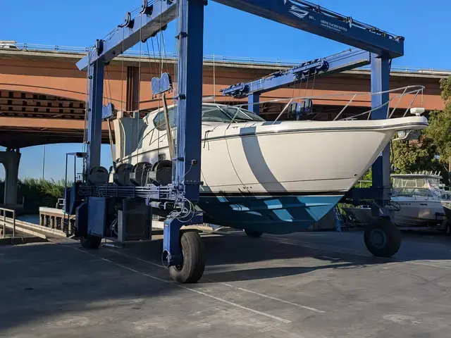 Tiara Yachts 4300 Sovran