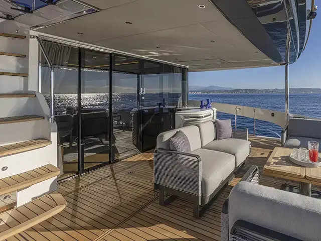 Absolute Navetta 75