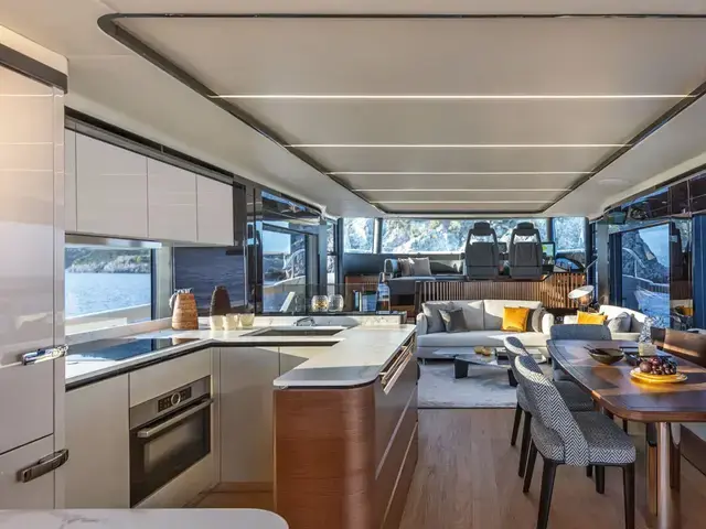 Absolute Navetta 64