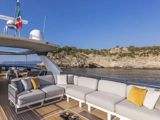 Absolute Navetta 64