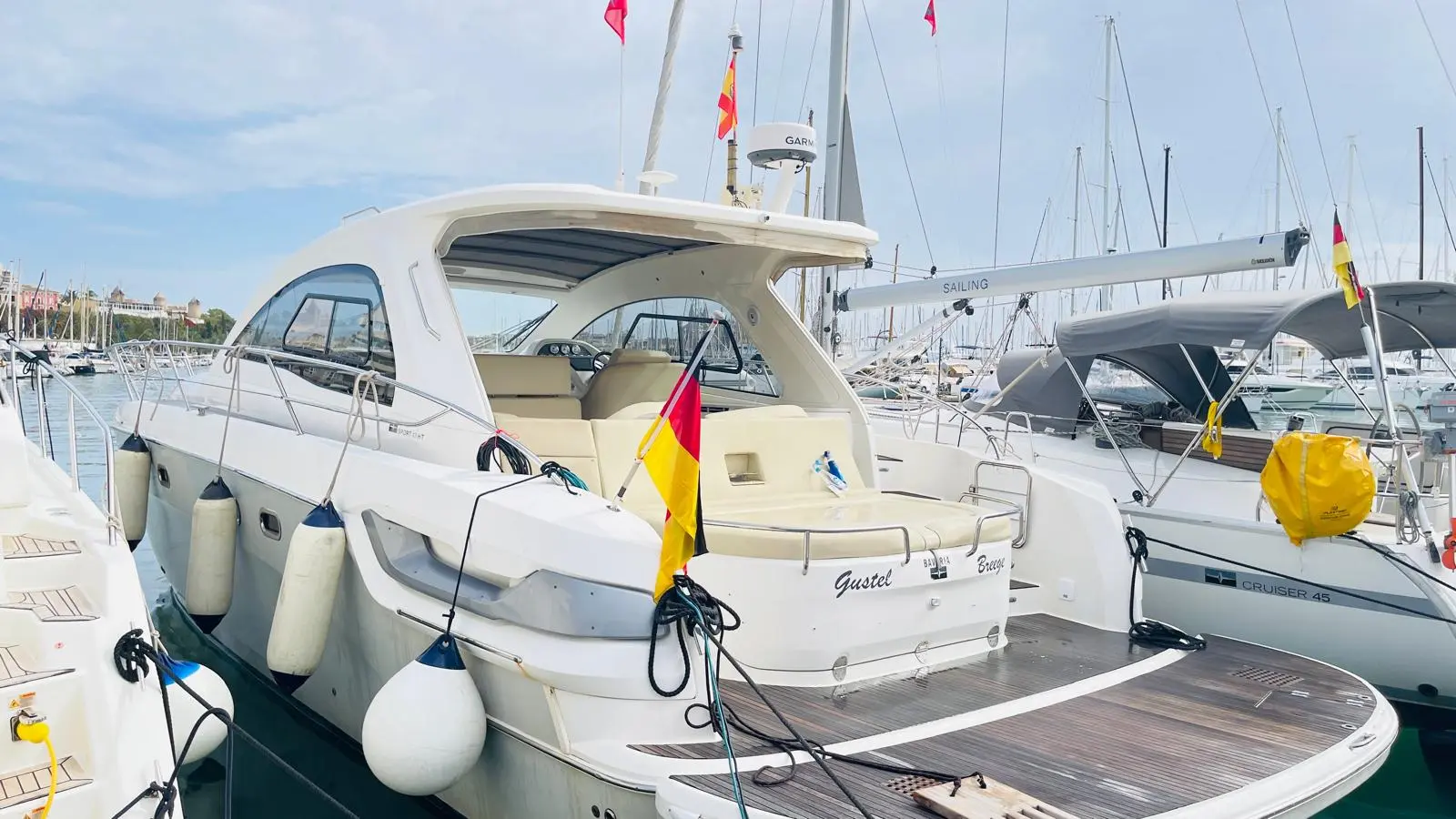 2012 Bavaria 43 sport