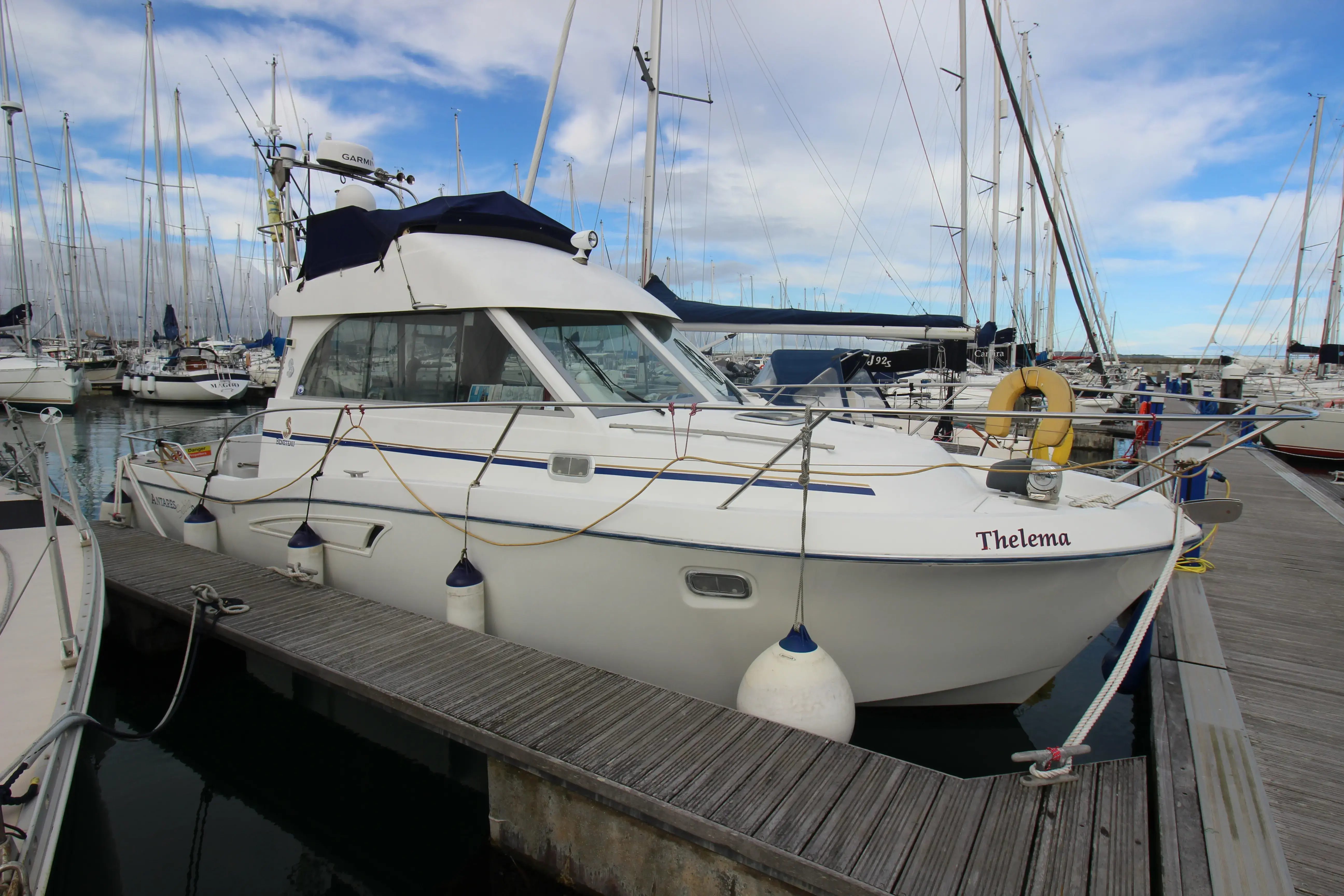 1999 Beneteau antares serie 9