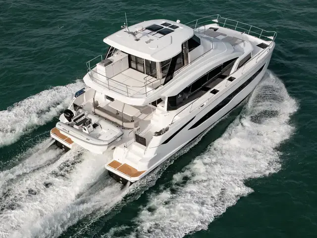 Aquila 54 Yacht