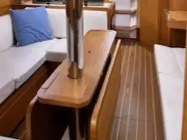 Jeanneau Sun Odyssey 379