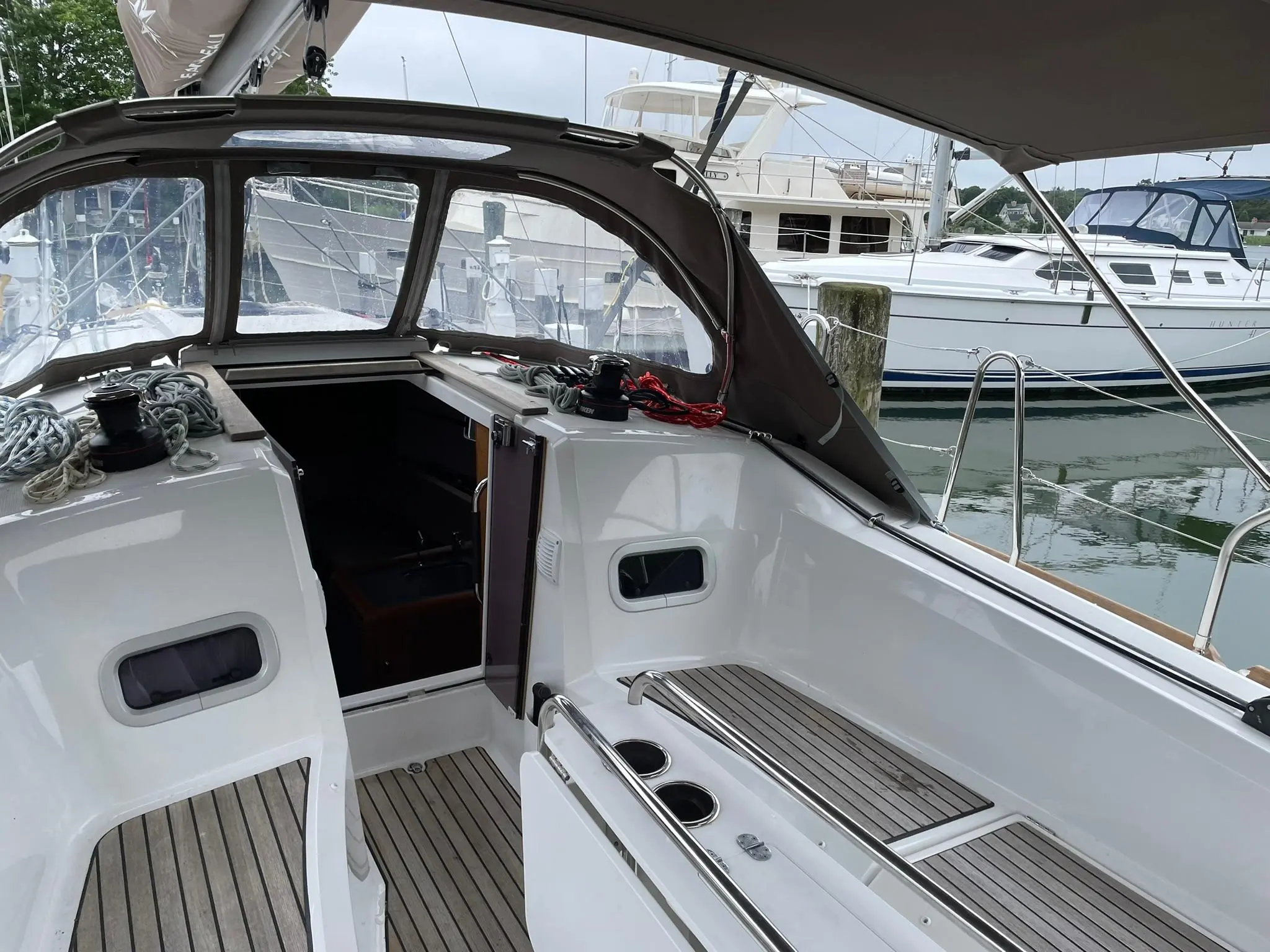 2023 Jeanneau sun odyssey 349