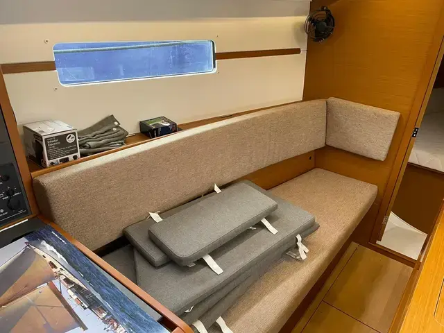 Jeanneau Sun Odyssey 349