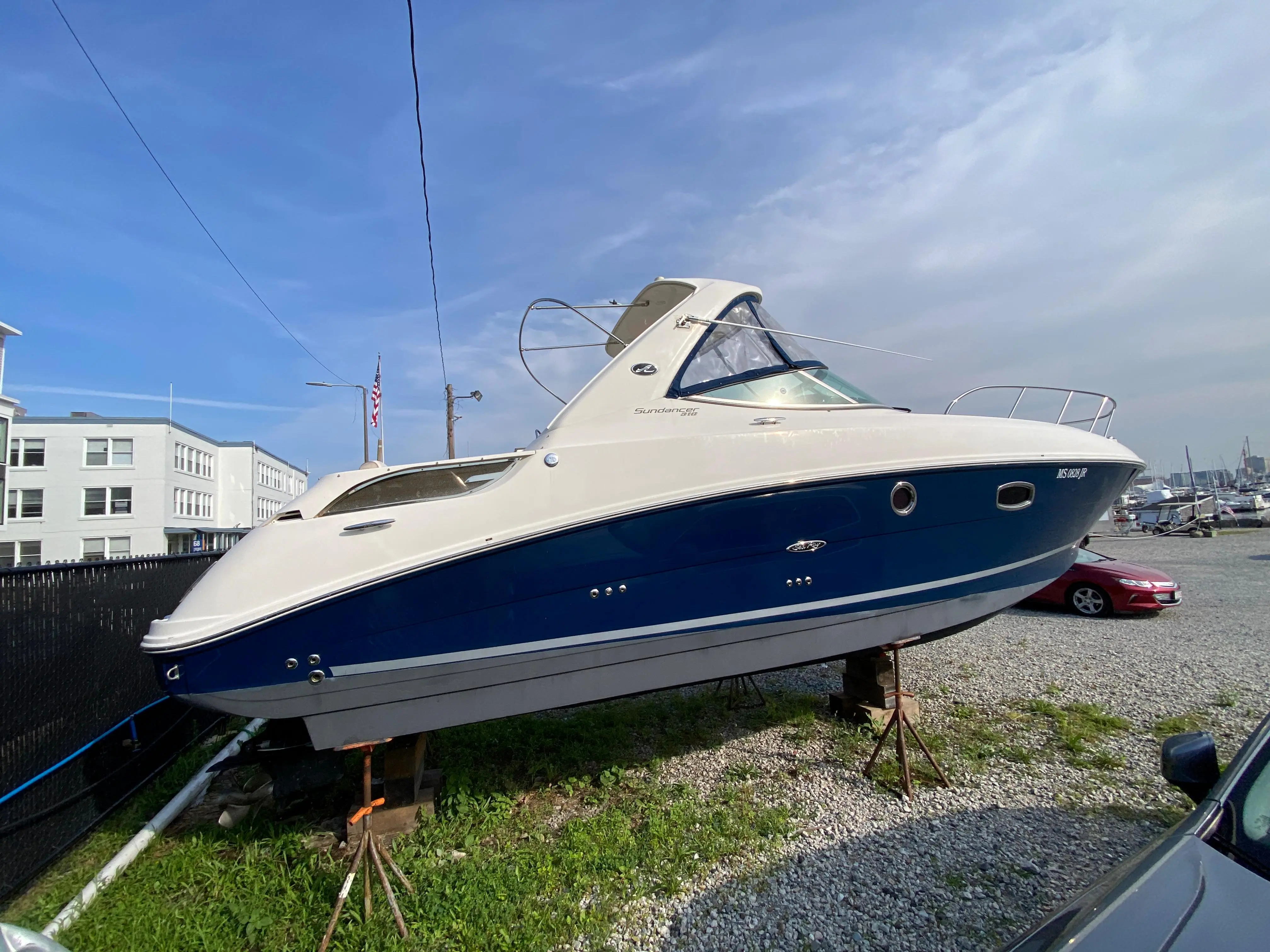 2013 Sea Ray 310 sundancer