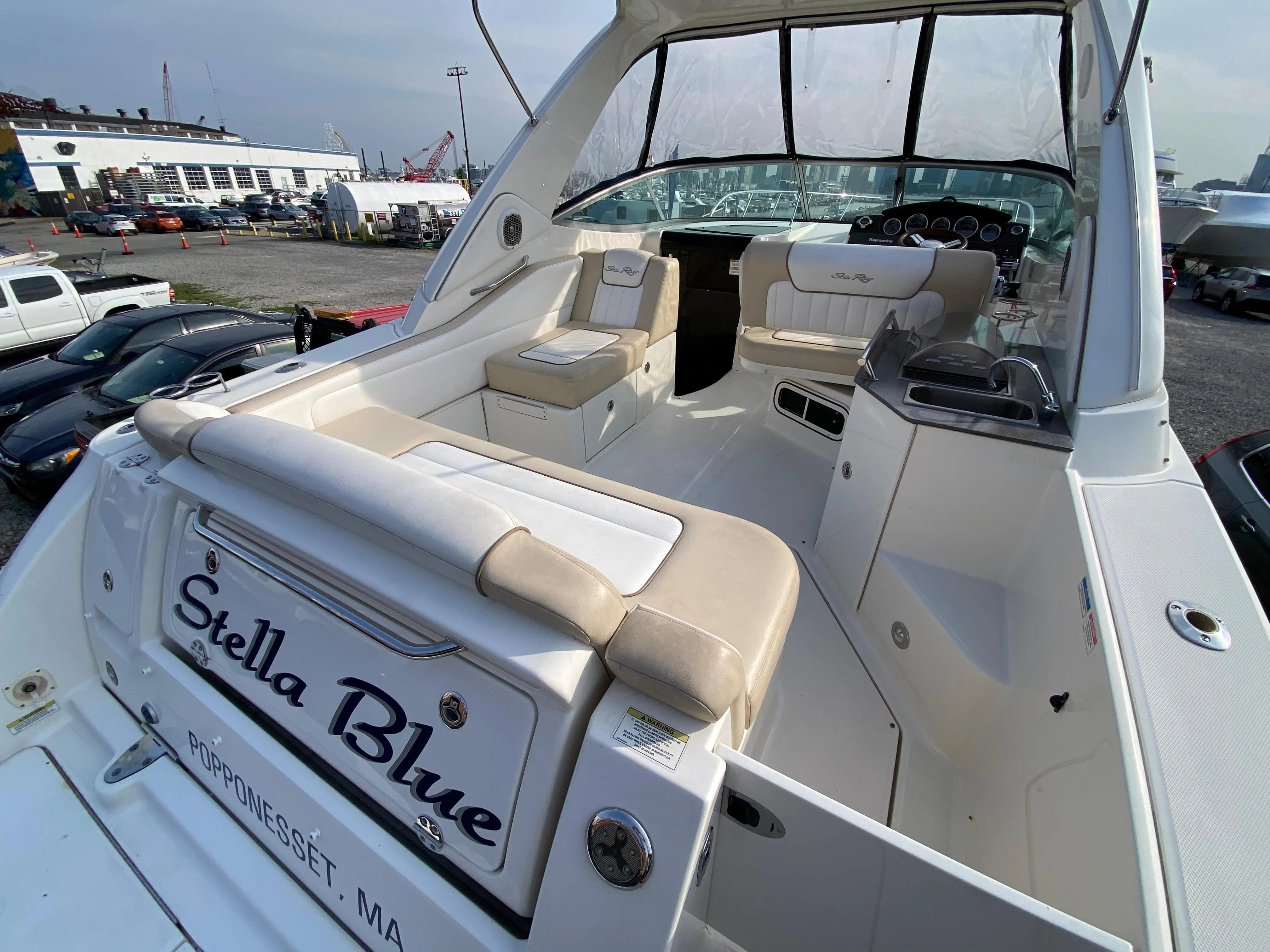 2013 Sea Ray 310 sundancer