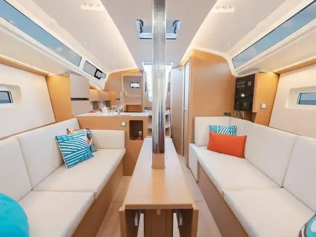 Jeanneau Sun Odyssey 350