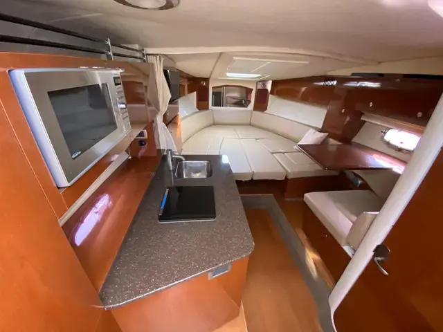 Sea Ray 310 Sundancer