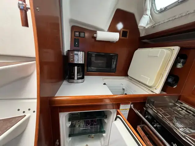 Beneteau Oceanis Clipper 393