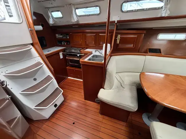 Beneteau Oceanis Clipper 393