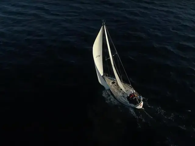 Tartan 37