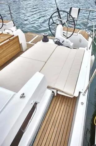 2024 Jeanneau sun odyssey 490