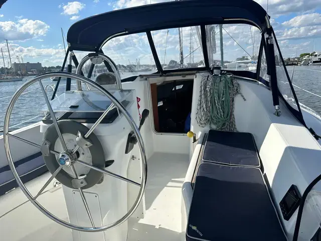 Beneteau Oceanis 331