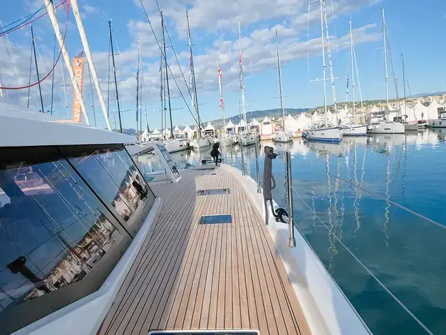 Fountaine Pajot Alegria 67