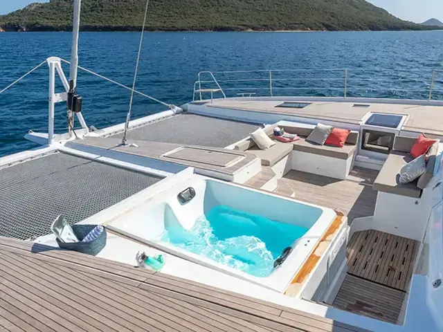 Fountaine Pajot Alegria 67