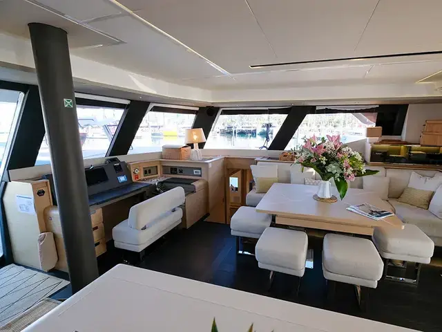 Fountaine Pajot Alegria 67