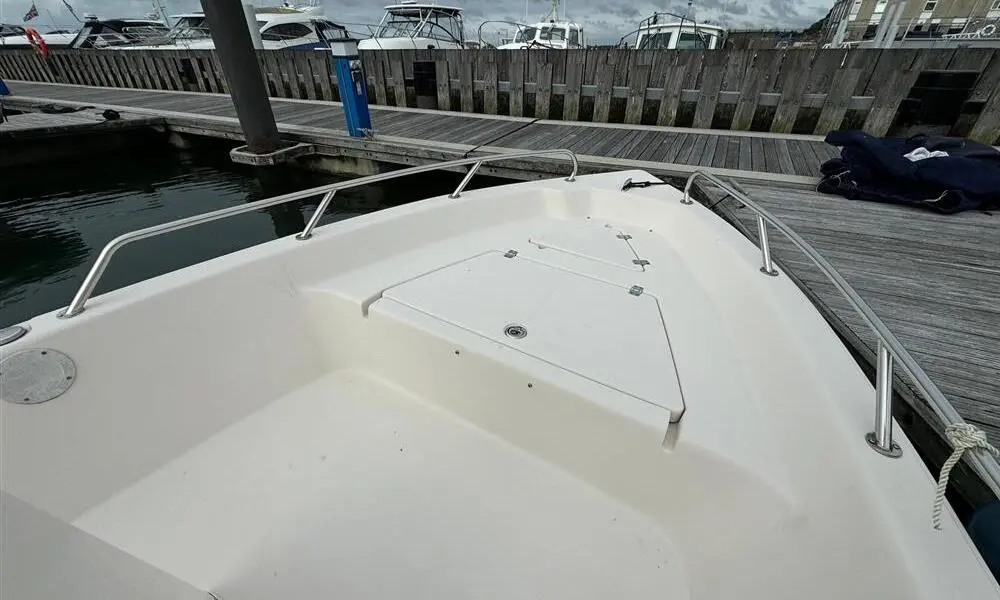 2007 Cobia Boats 186