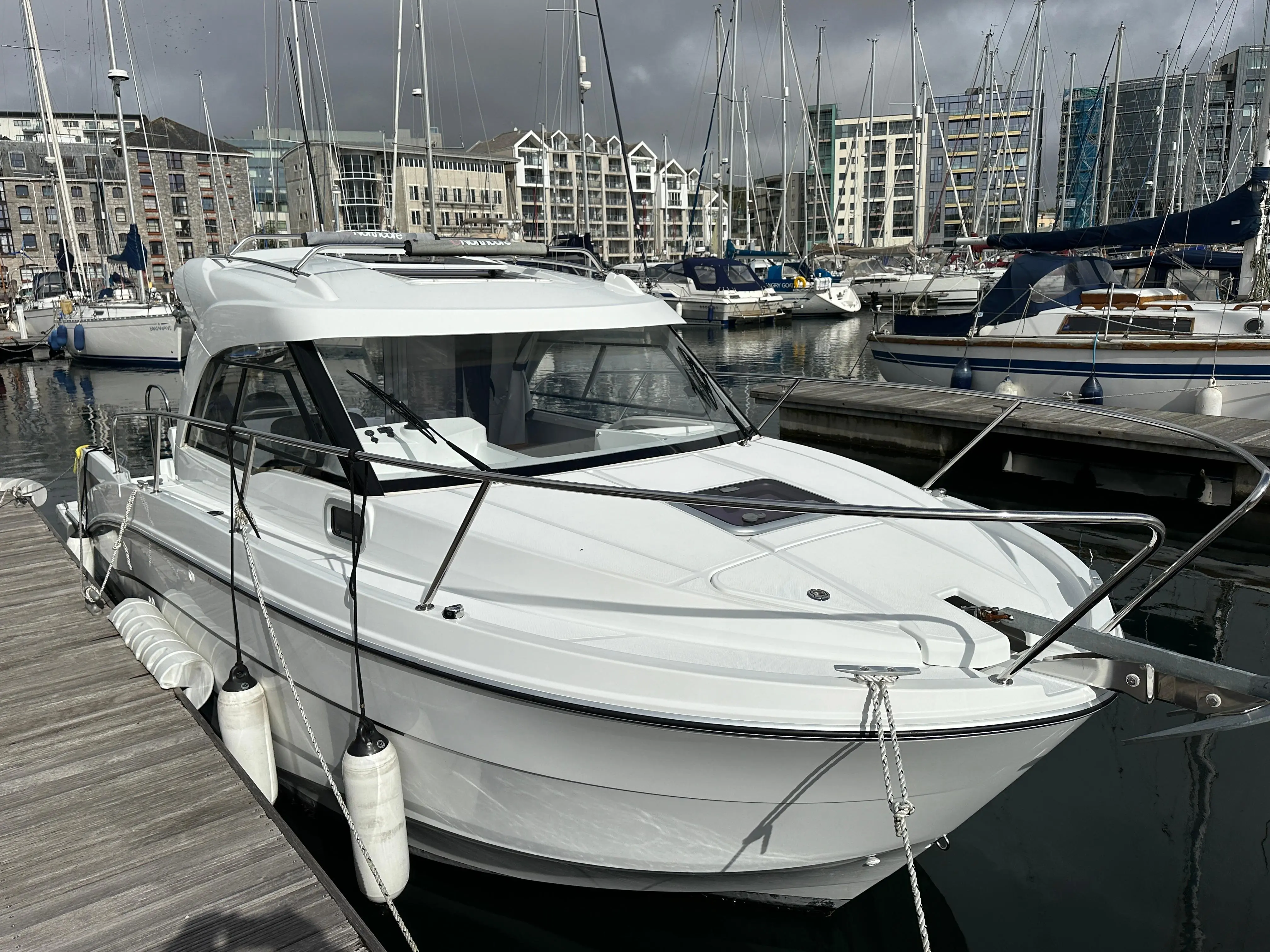 2021 Beneteau antares 8